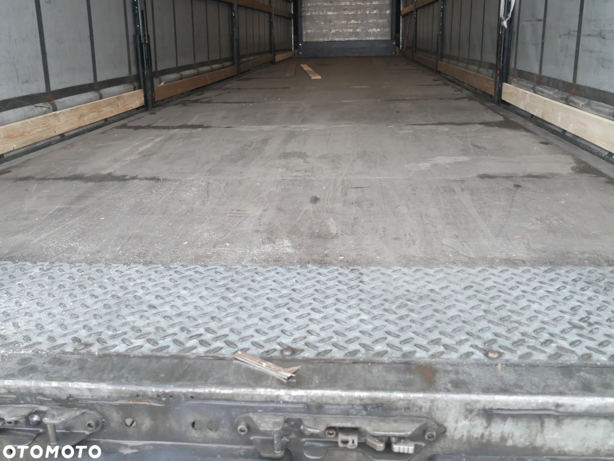 Schmitz Cargobull Mega / TIP 640235 - 16