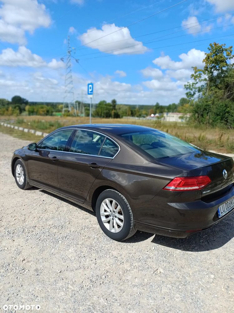 Volkswagen Passat 1.8 TSI BMT Comfortline - 2