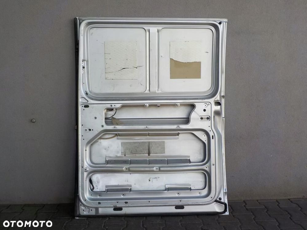 VW T5 DRZWI ODSUWANE PRZESUWNE PRAWE BOCZNE - 4