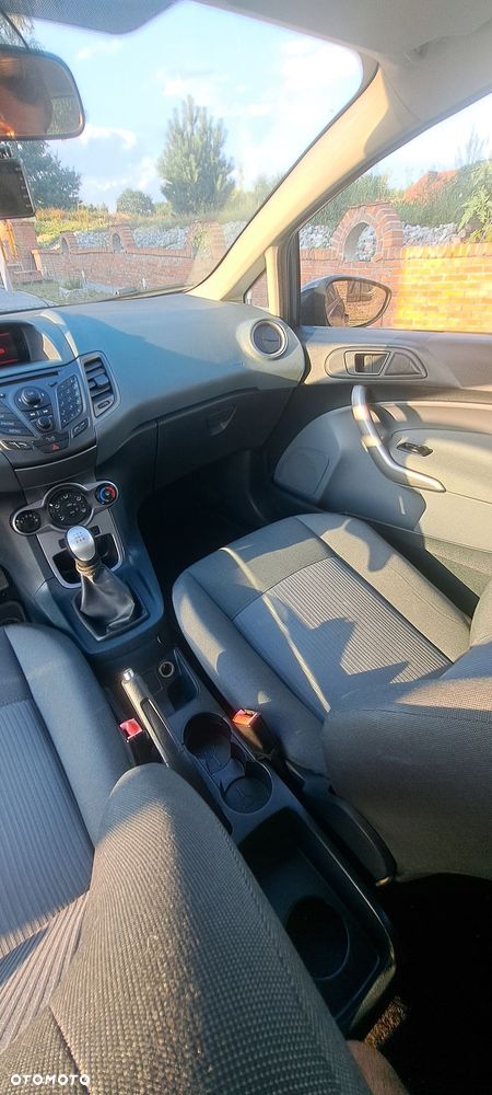 Ford Fiesta 1.25 Champions Edition - 14