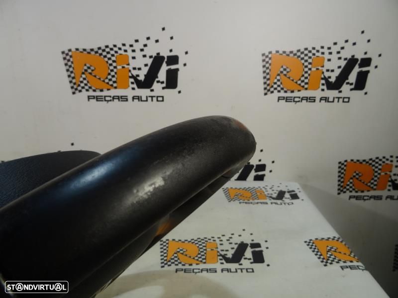 Volante Volkswagen Passat (3C2)  Volante Volkswagen Passat B6 / Golf 5 - 9