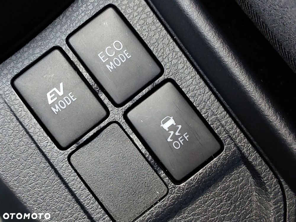 Toyota Yaris Hybrid 100 Premium - 26