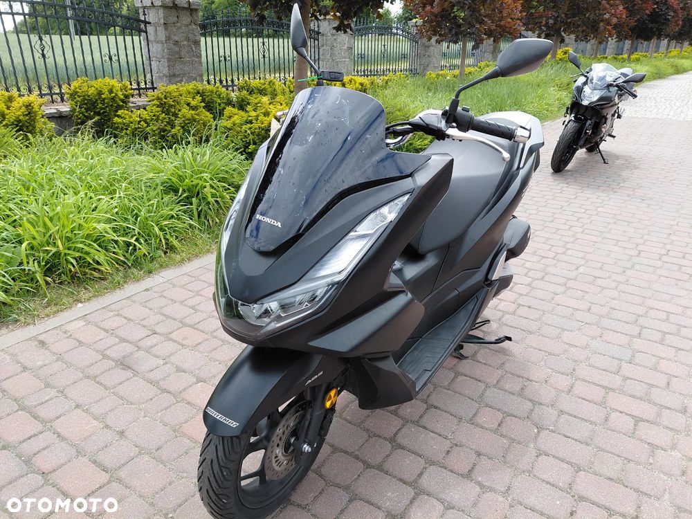 Honda PCX - 1