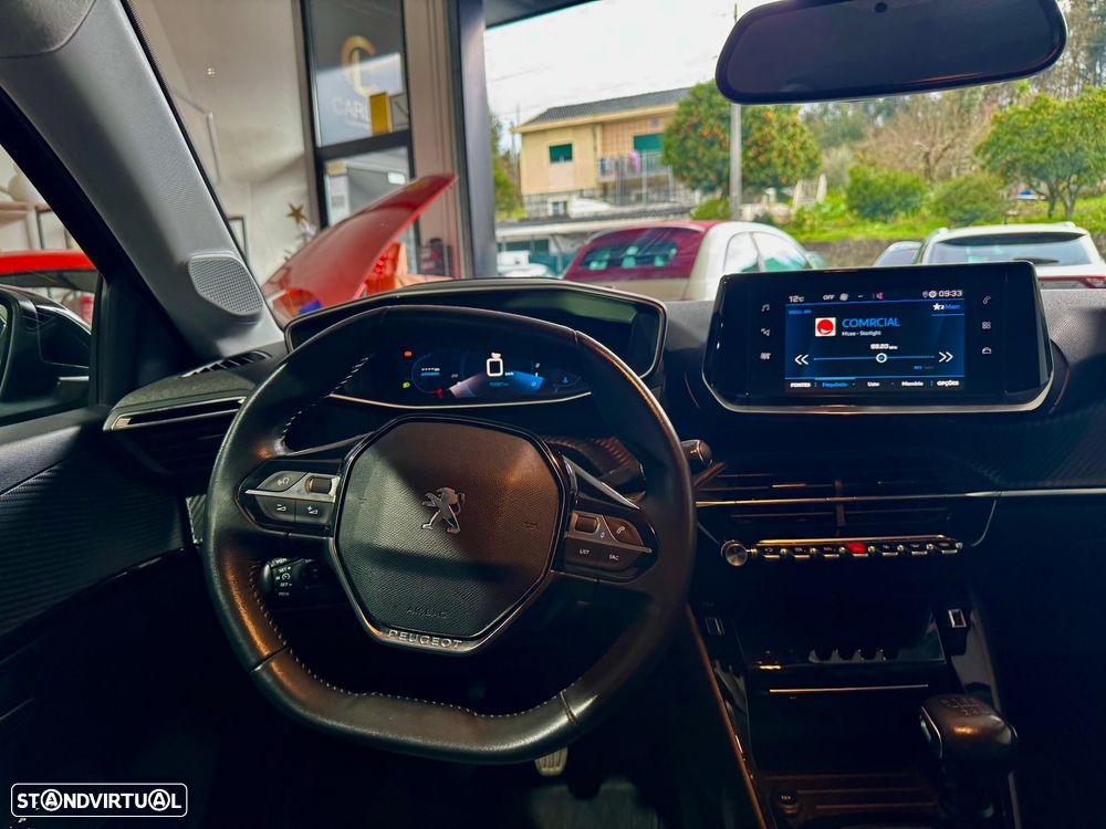 Peugeot 208 1.2 PureTech Allure - 14