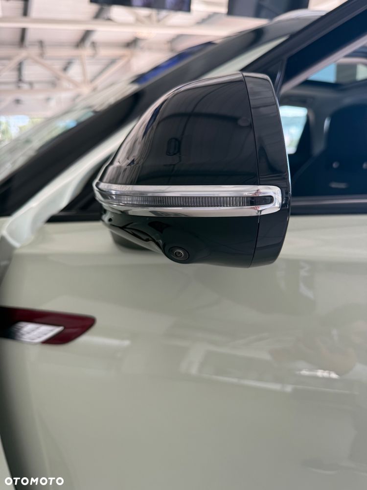 Hongqi HS3 1.5T FWD - 19