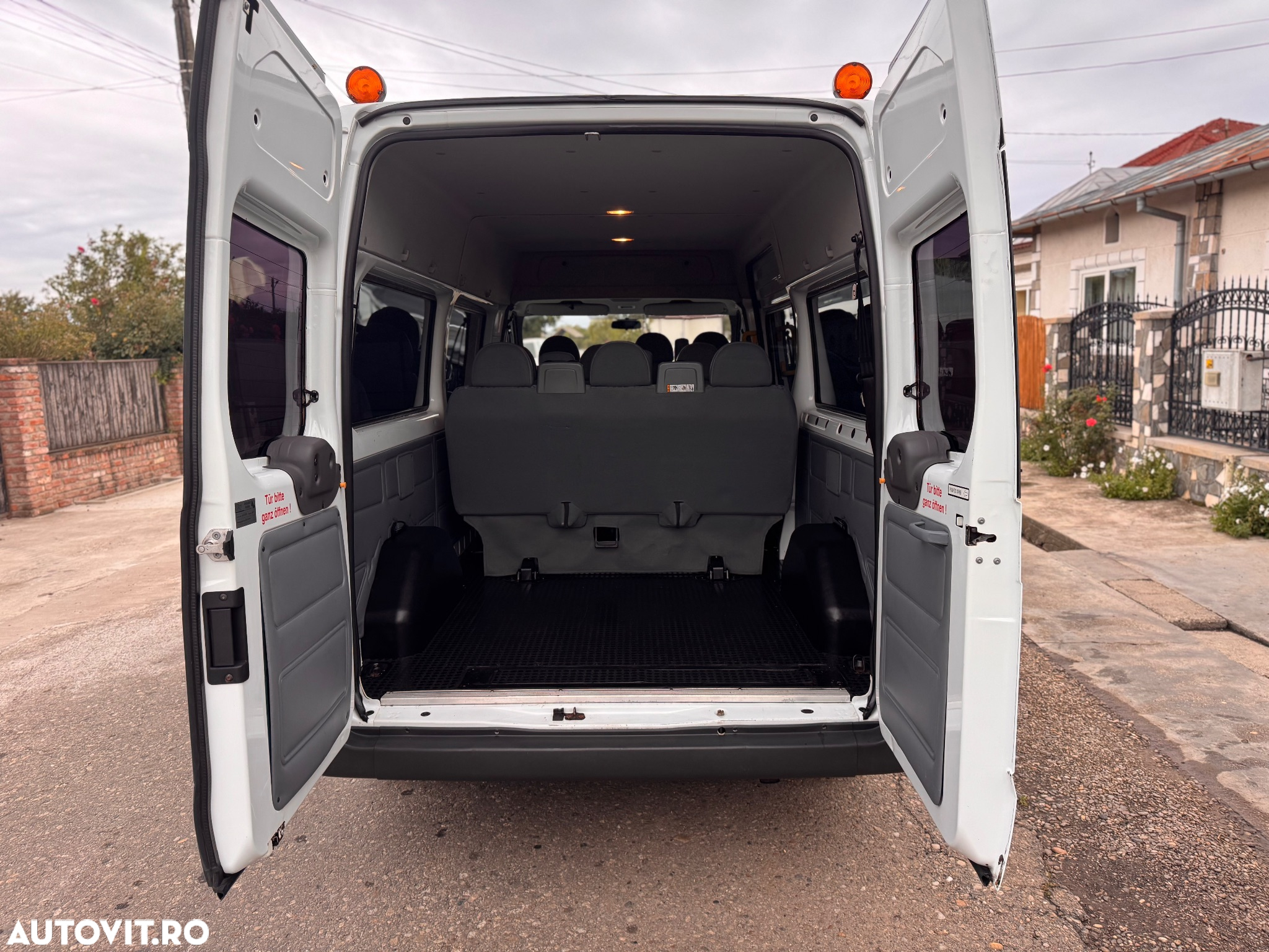 Ford Transit - 8