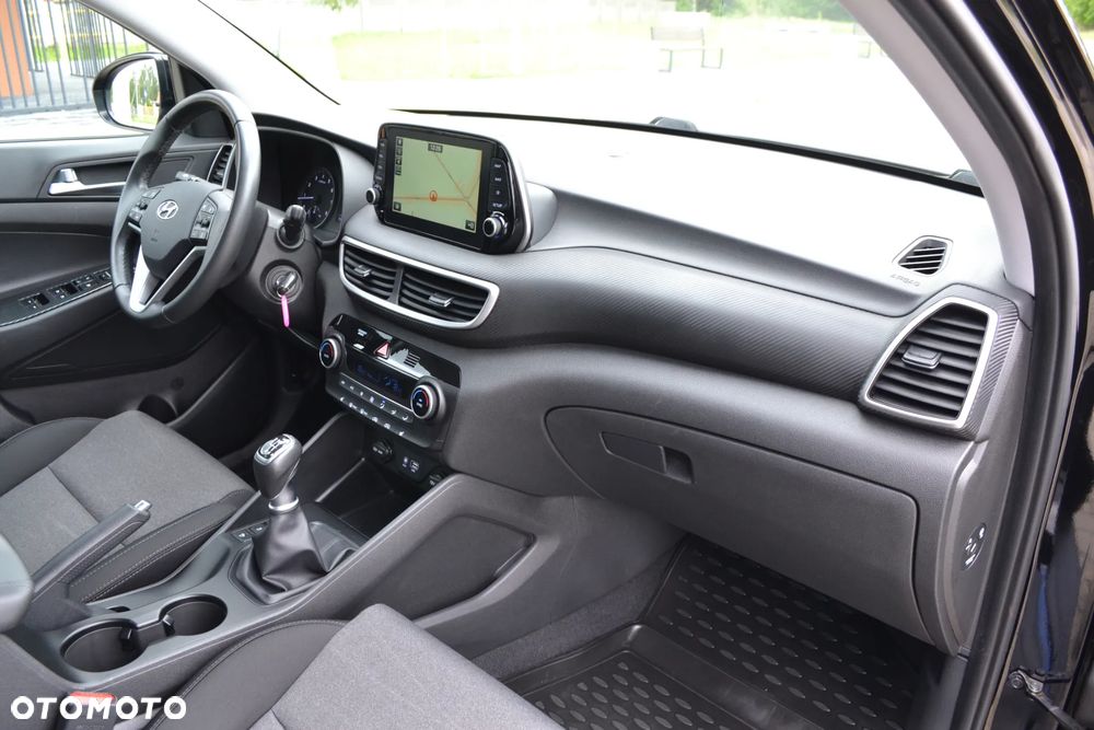 Hyundai Tucson blue 1.6 GDi 2WD Passion - 17