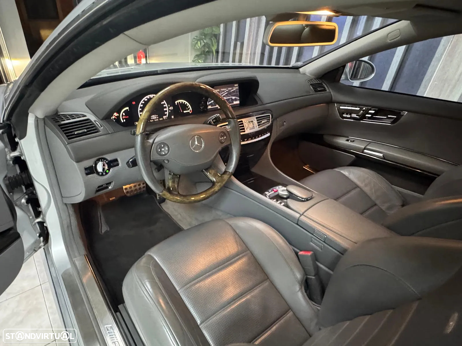 Mercedes-Benz CL 63 AMG 7G-TRONIC - 8