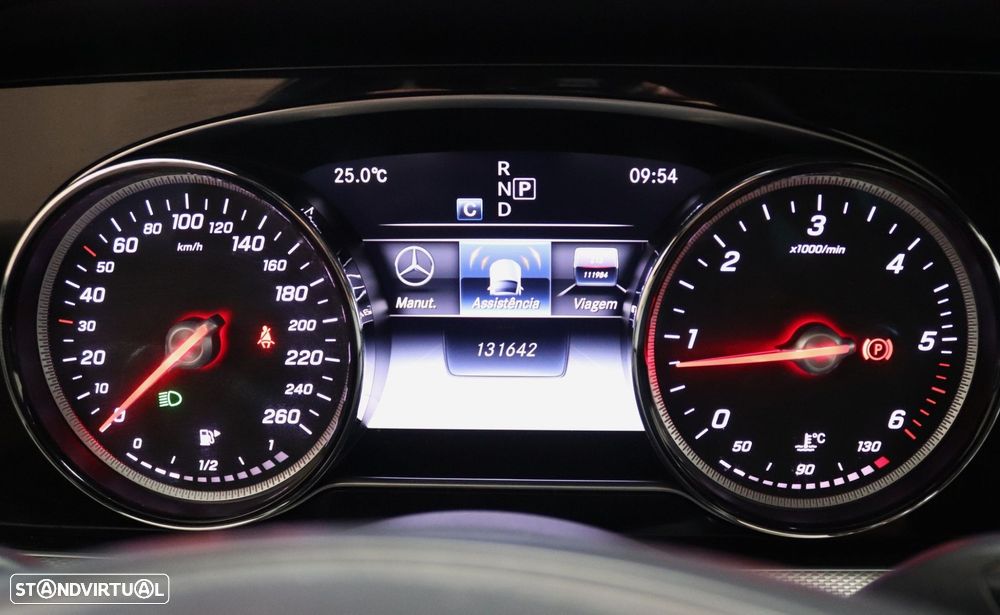 Mercedes-Benz E 220 d Avantgarde - 16
