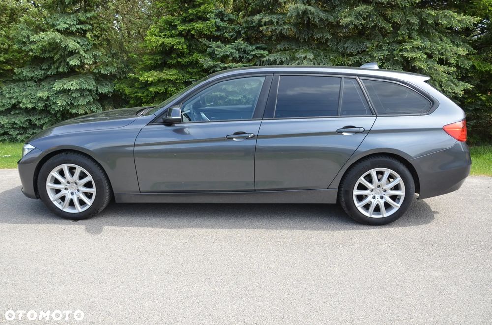 BMW Seria 3 318d Blue Performance Sport Line - 9