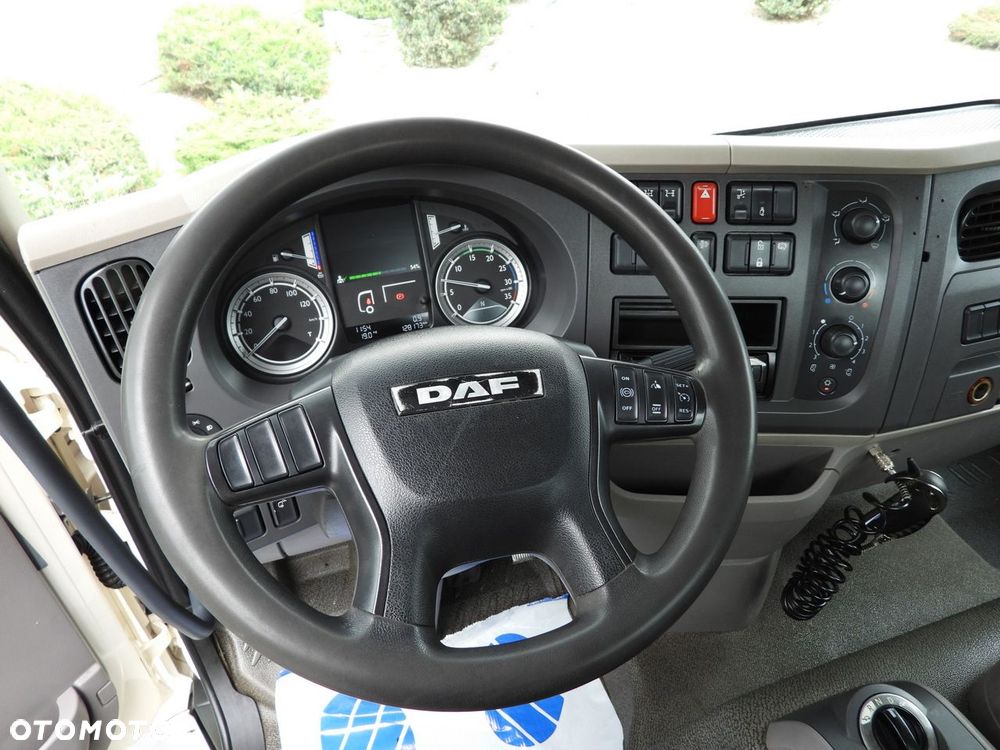 DAF LF 180 WYWROTKA TRÓJSTRONNA TEMPOMAT LEDY AUTOMAT  BLIŹNIACZE KOŁA KLIMATYZACJA  180KM - 32