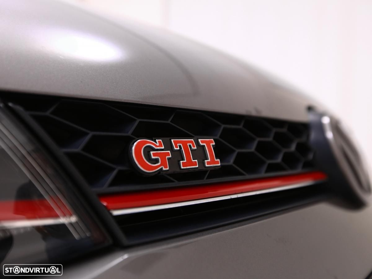 VW Golf 2.0 TSi GTi DSG Performance - 16