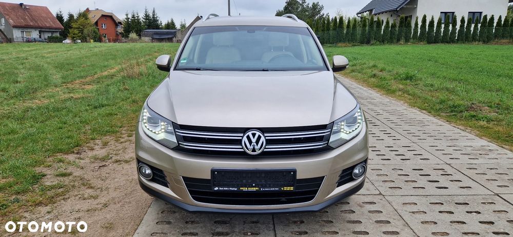 Volkswagen Tiguan 2.0 TDI DPF 4Motion BlueMotion Technology Exclusive - 5