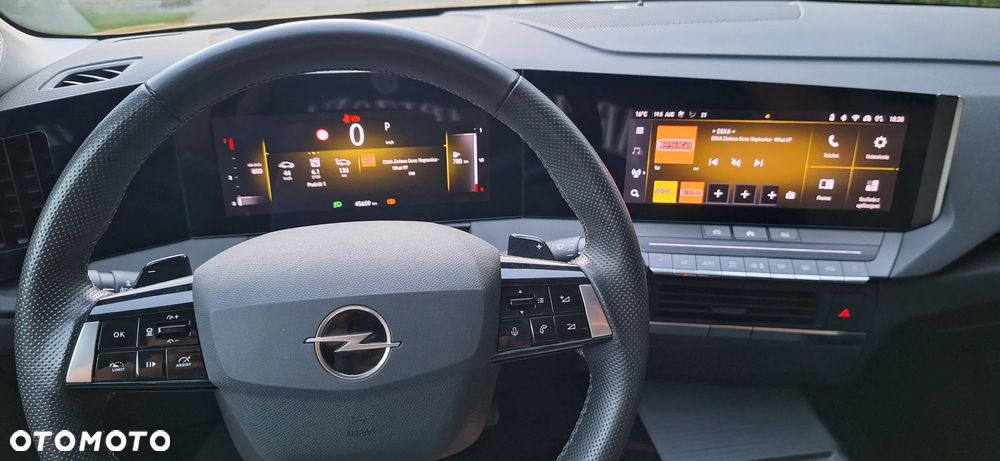 Opel Astra 1.2 T Elegance S&S - 9