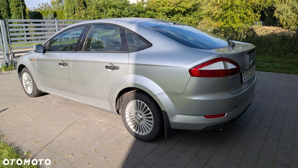 Ford Mondeo 1.6 Ambiente - 4