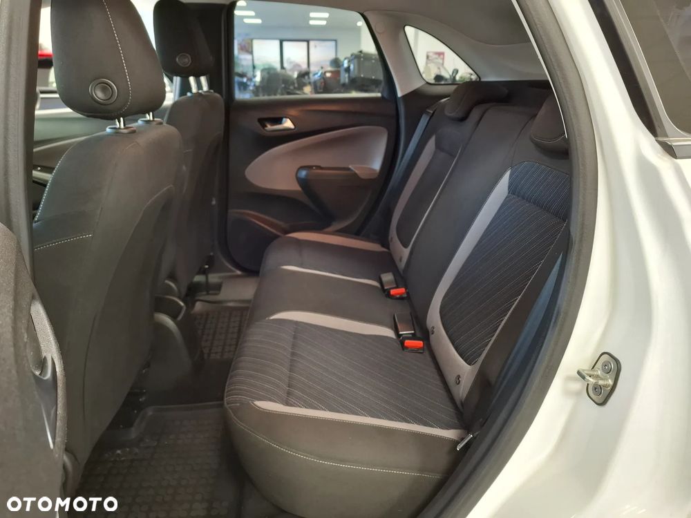 Opel Crossland X 1.2 T 120 Lat S&S - 8