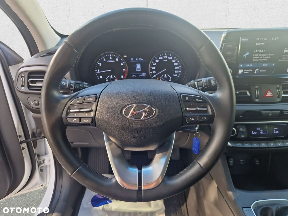 Hyundai i30 - 19