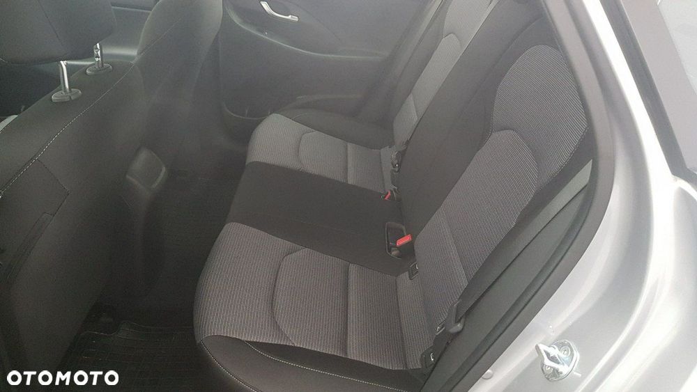 Hyundai i30 - 17