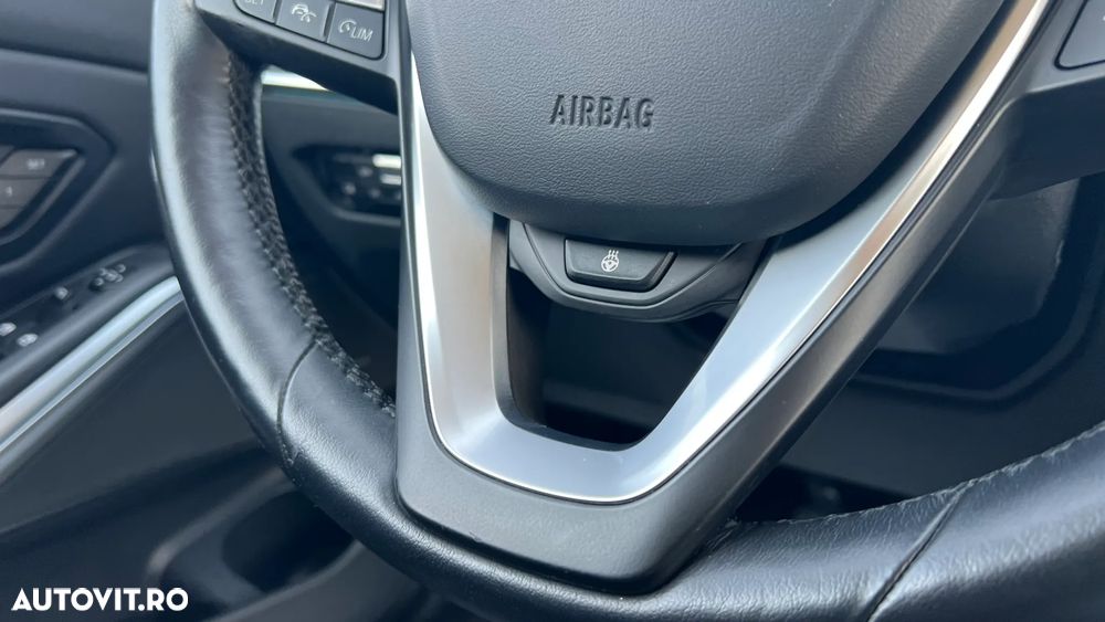 BMW Seria 3 320d xDrive AT MHEV - 25