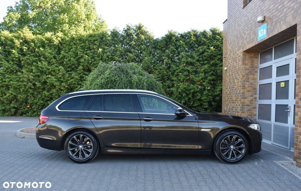 BMW Seria 5 518d Luxury Line - 6
