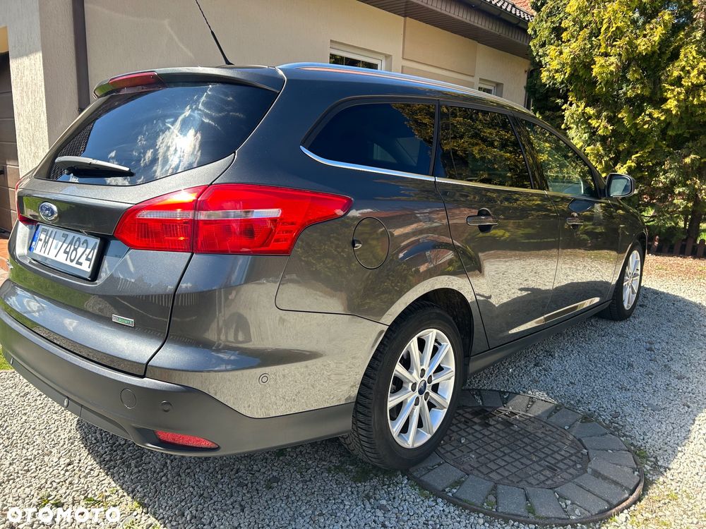 Ford Focus 1.0 EcoBoost Titanium Business - 6
