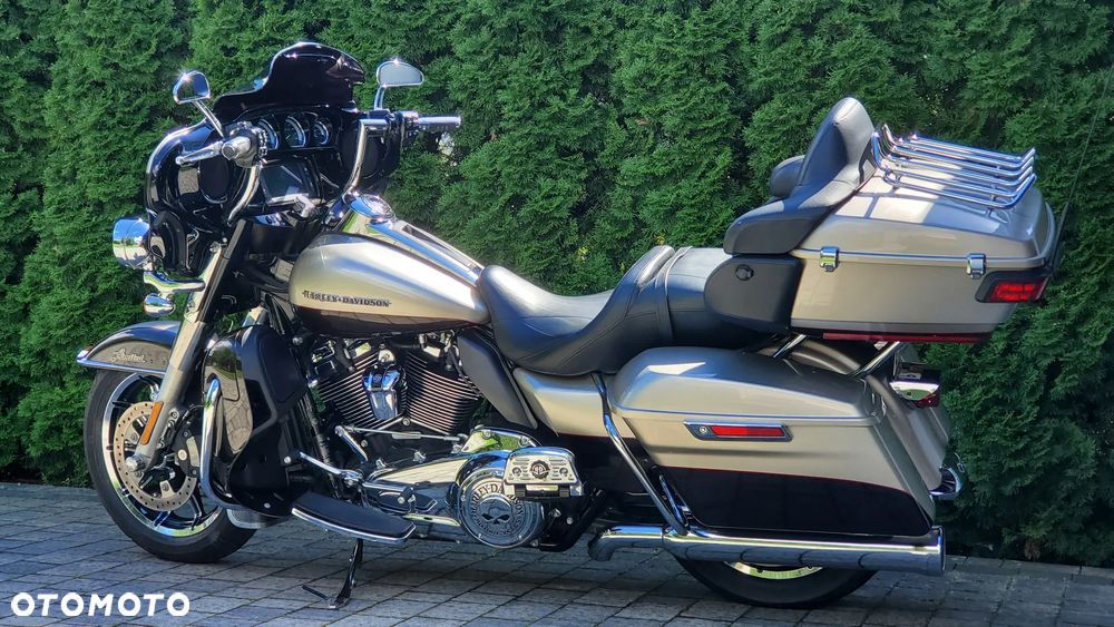 Harley-Davidson Touring Ultra Limited - 6