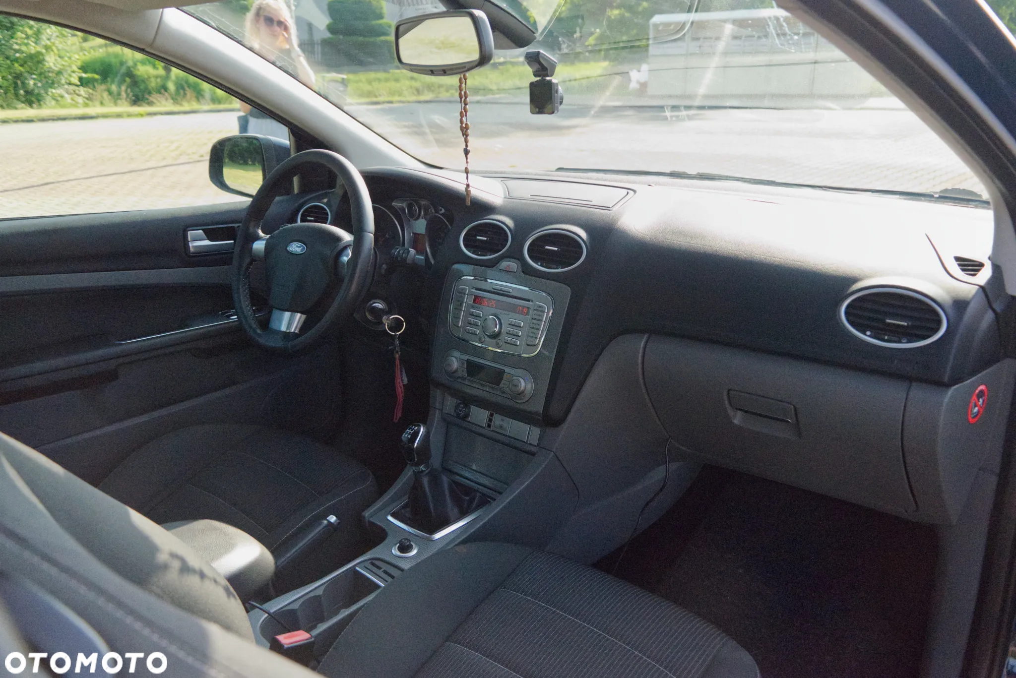 Ford Focus 2.0 16V Titanium - 15