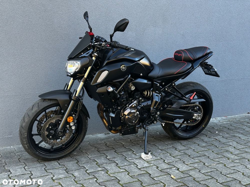 Yamaha MT - 1