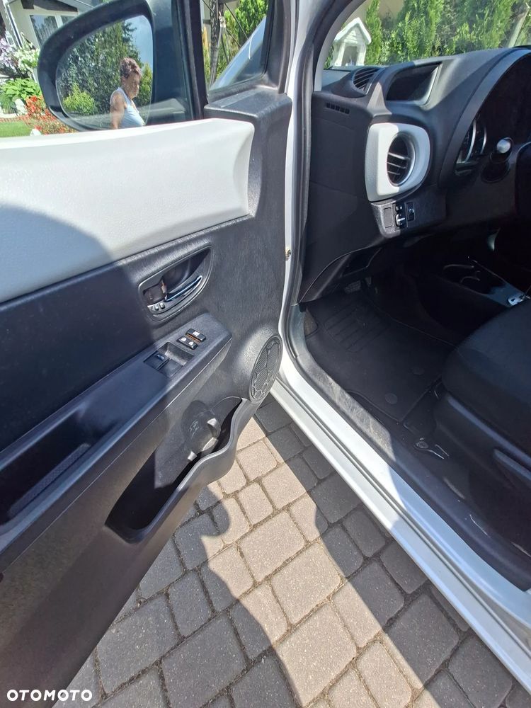 Toyota Yaris 1.5 VVT-i Comfort - 8