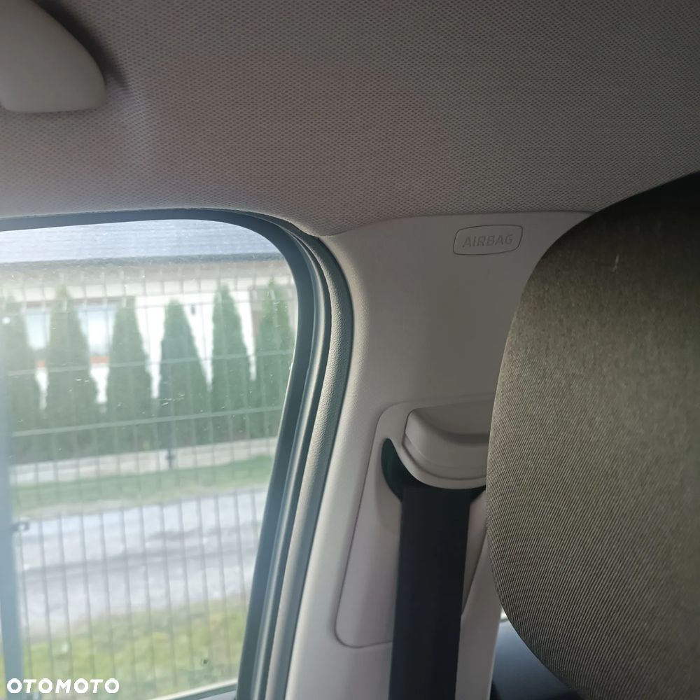 Skoda Fabia 2018 photo 2