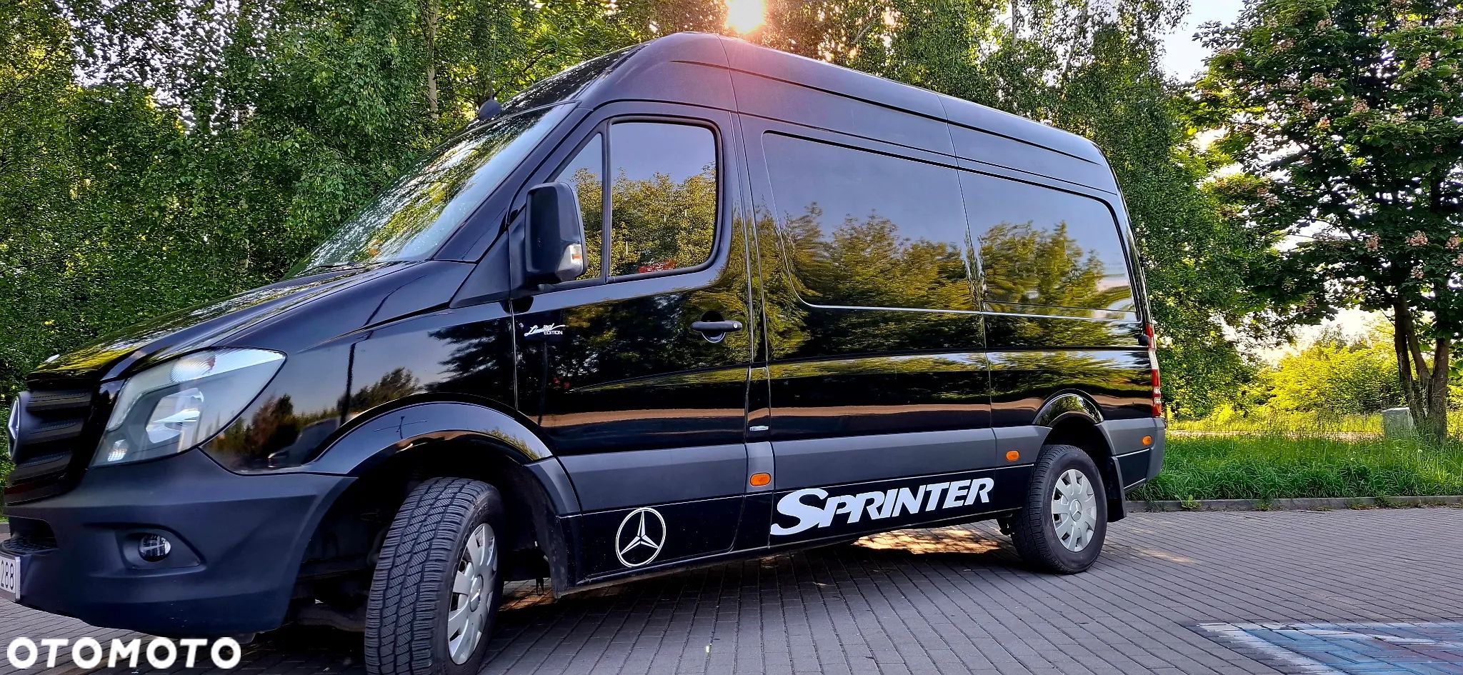 Mercedes-Benz Sprinter - 1