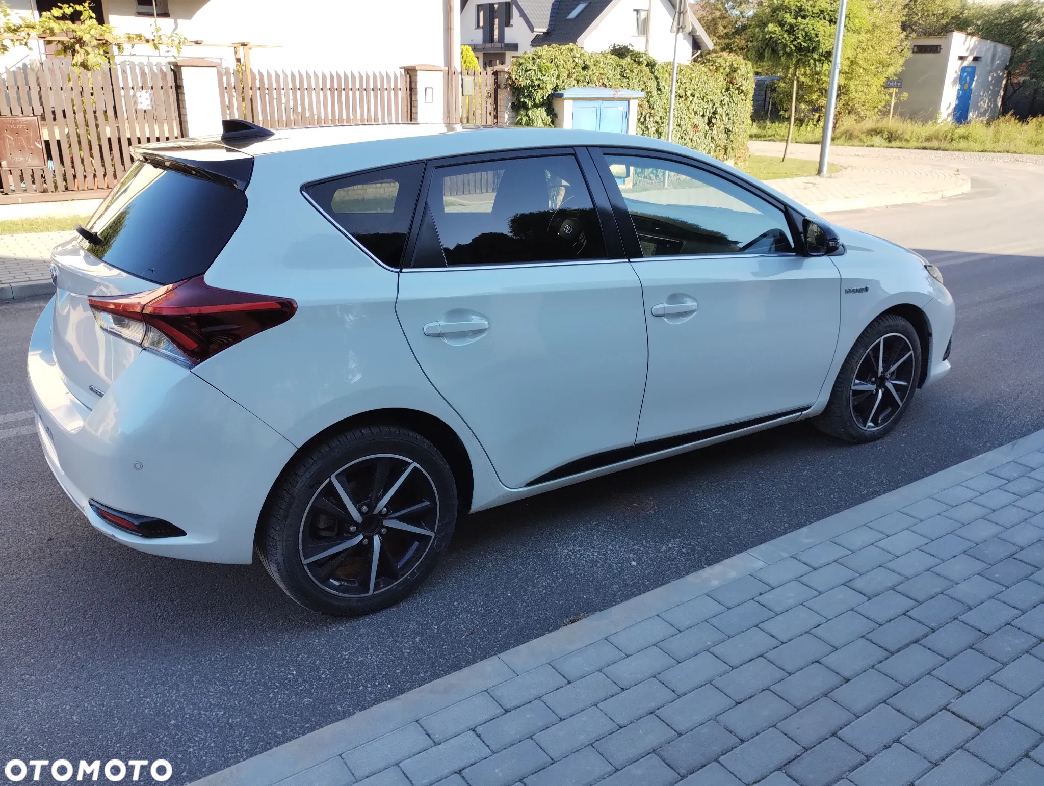 Toyota Auris - 2