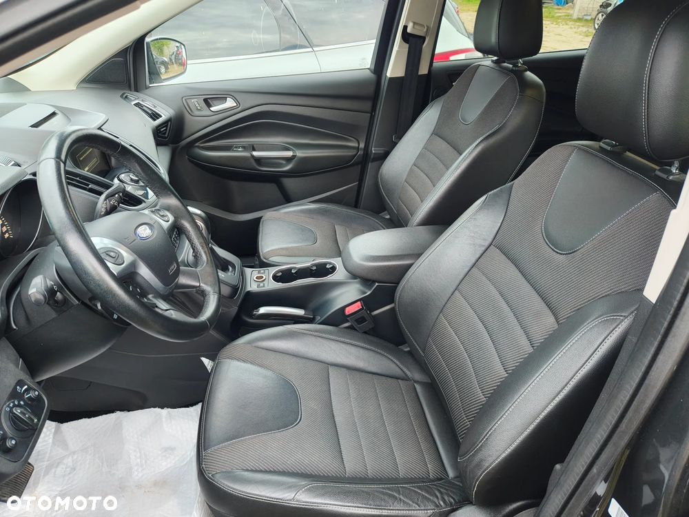 Ford Kuga 2.0 TDCi AWD Titanium - 13