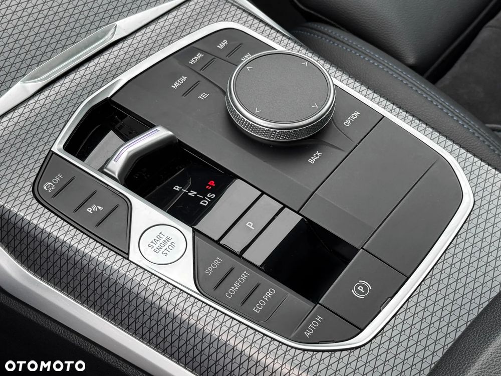 BMW Seria 3 320d xDrive M Sport Sport - 24