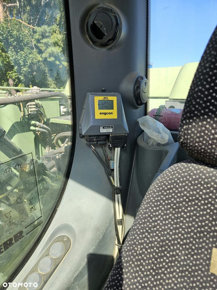 Liebherr R936 - 12