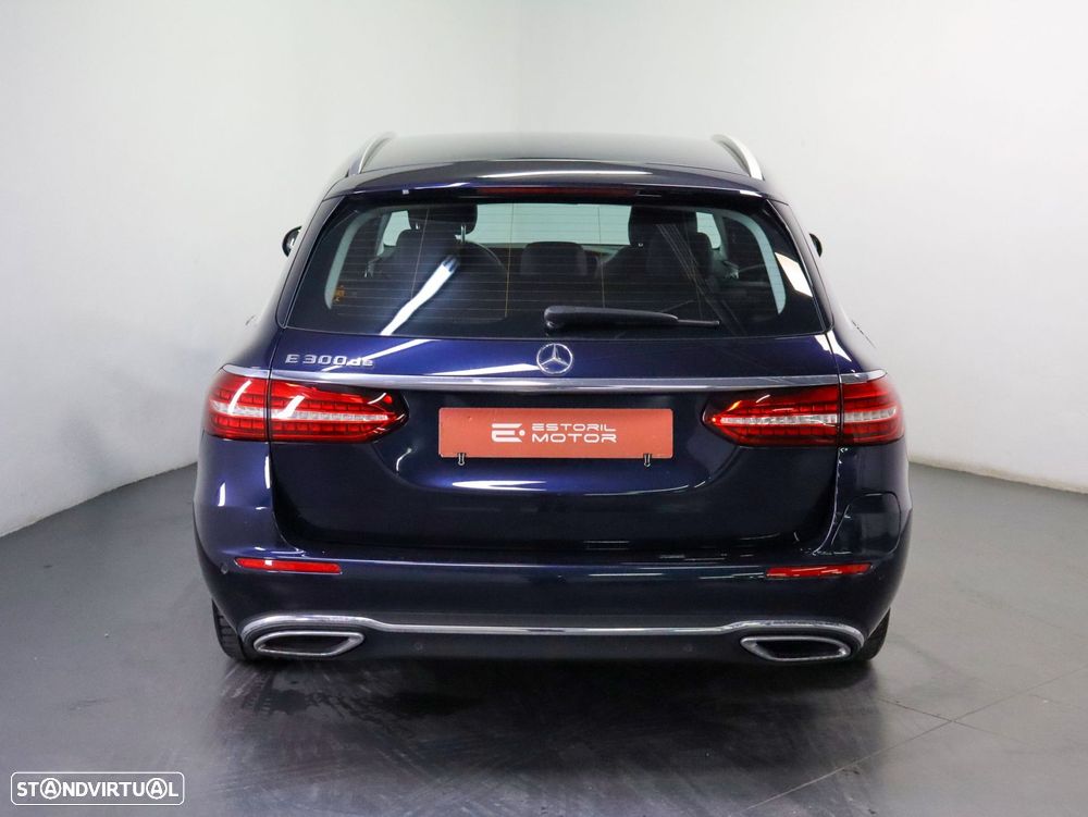 Mercedes-Benz E 300 de Exclusive Line - 5