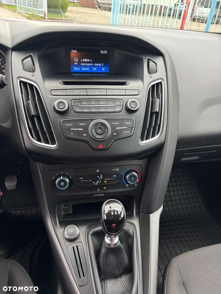 Ford Focus - 8