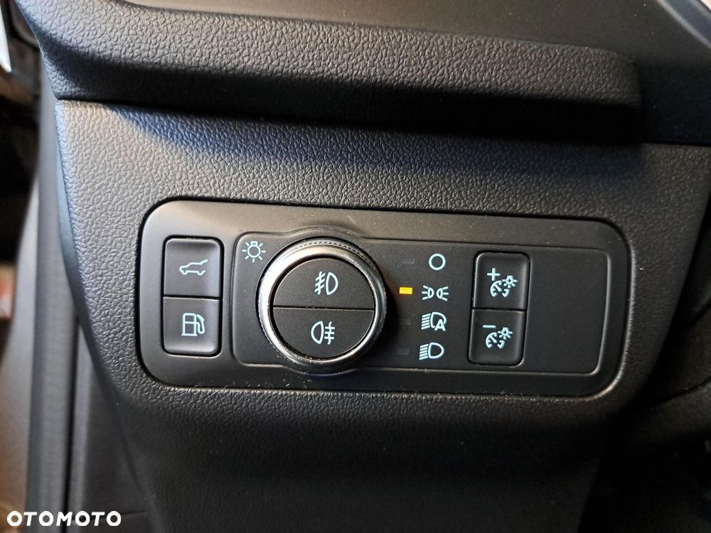 Ford Kuga 2.5 FHEV FWD Titanium X - 33