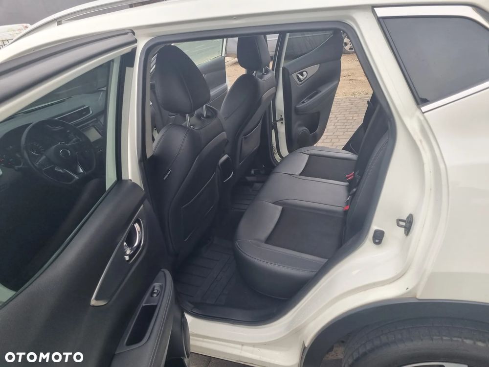 Nissan Qashqai 1.6 dCi Tekna - 6