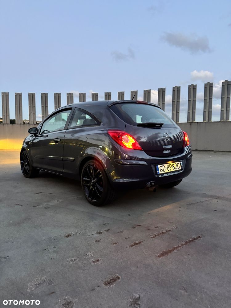 Opel Corsa 1.4 16V Sport - 7