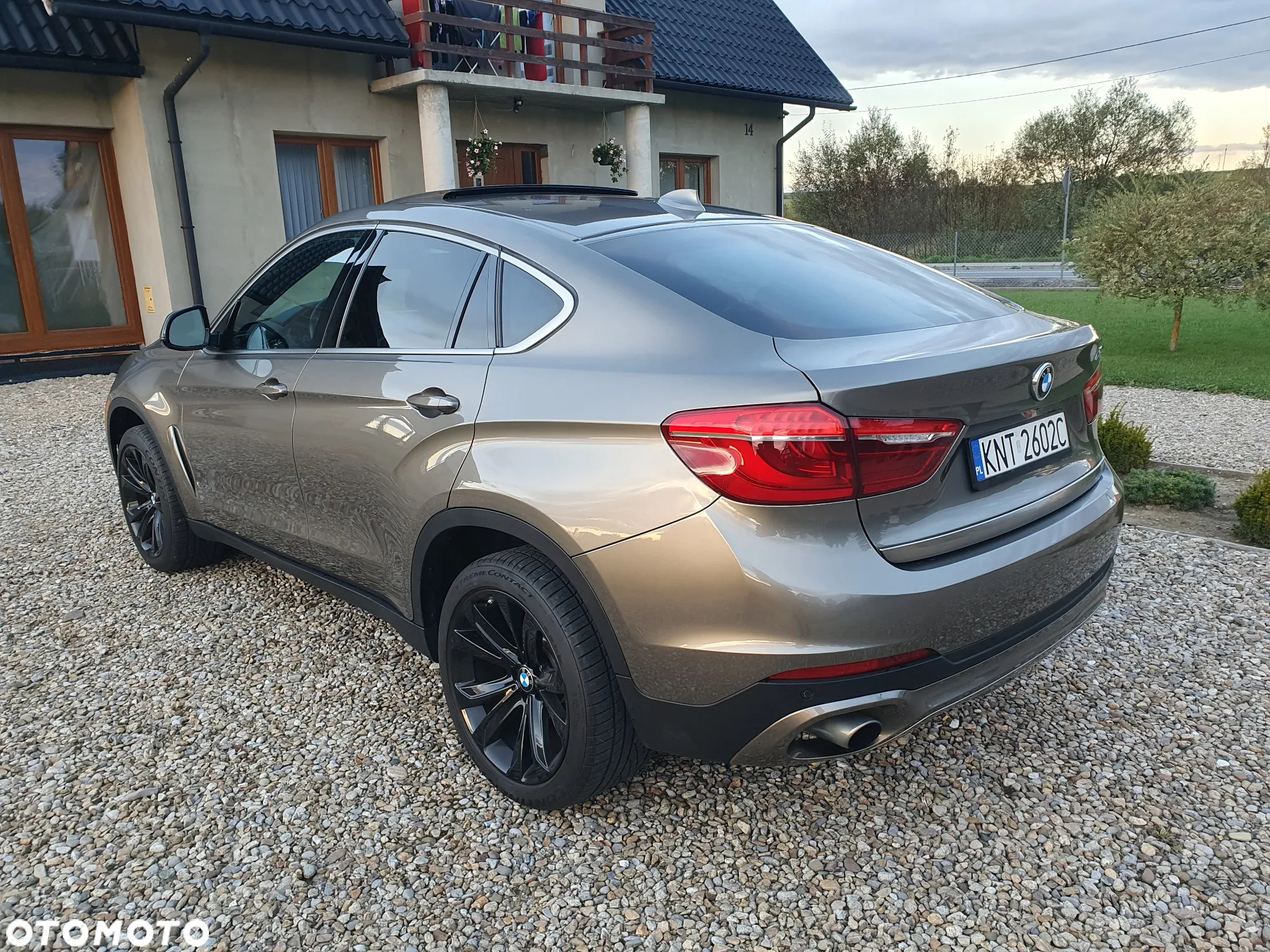 BMW X6 xDrive35i - 5