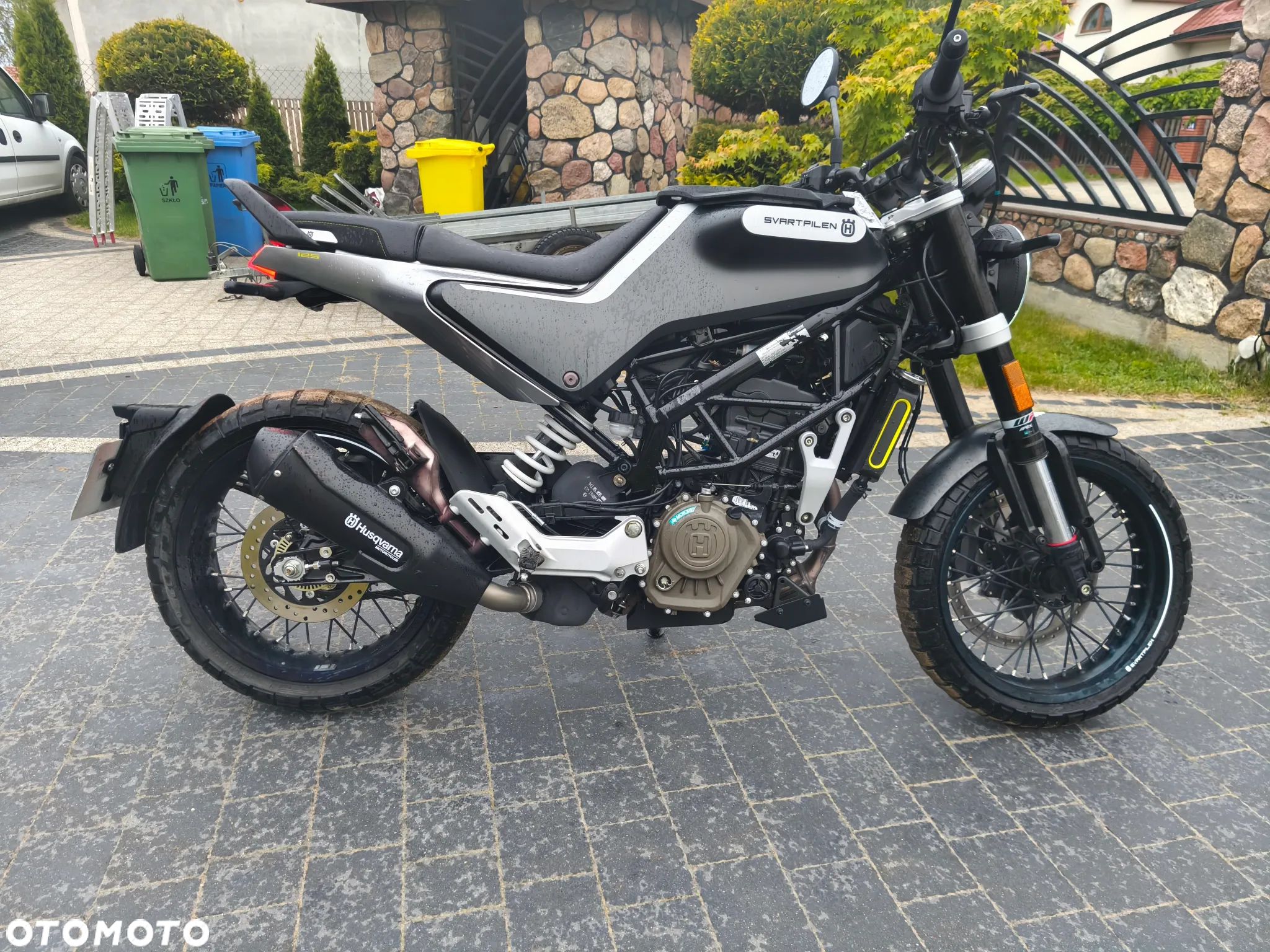 Husqvarna Svartpilen - 1
