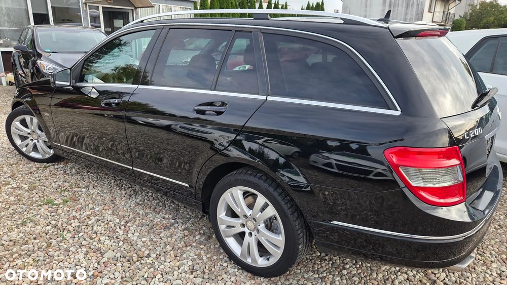 Mercedes-Benz C-Class 2009 photo 3