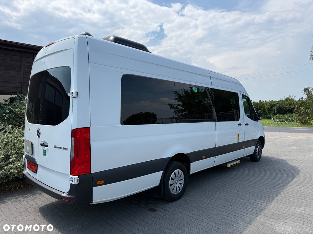Mercedes-Benz SPRINTER 516 - 7