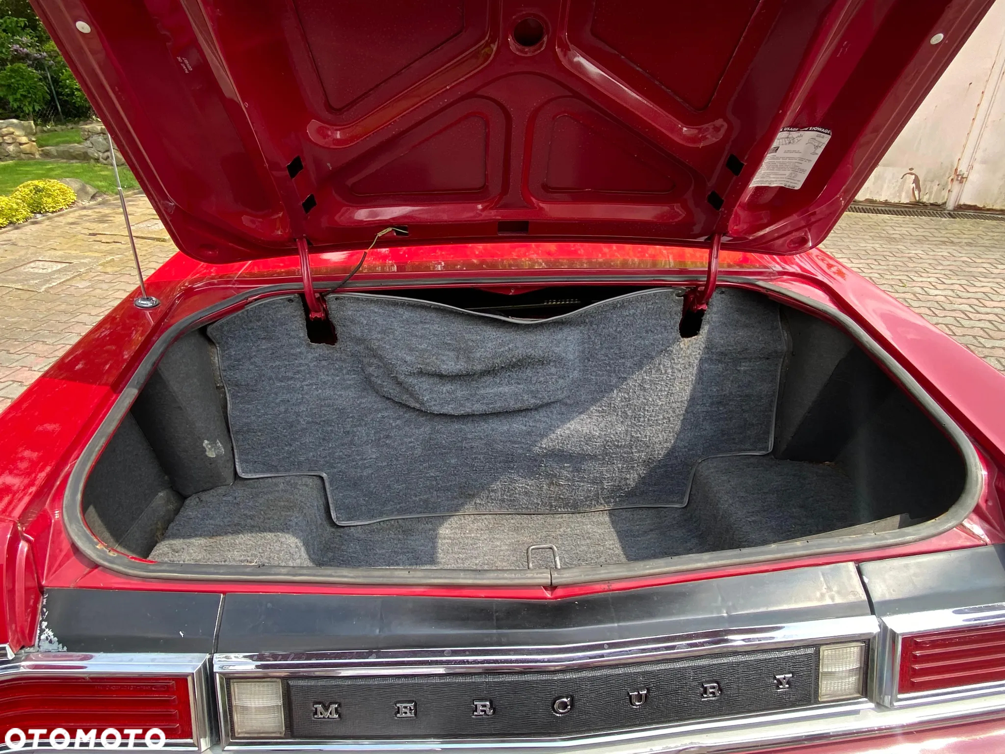 Mercury Marquis - 17