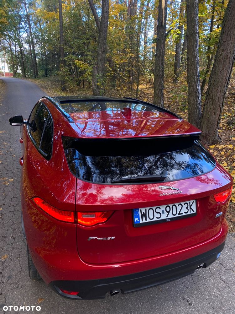 Jaguar F-Pace - 31
