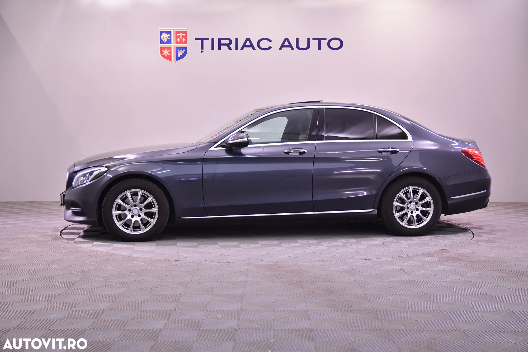 Mercedes-Benz C 220 d 4MATIC Aut. - 2