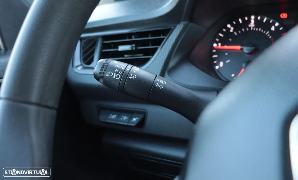 Renault Kangoo 1.5 Blue dCi EDC - 3 Lugares / Cx Auto / IVA Dedutível - 28