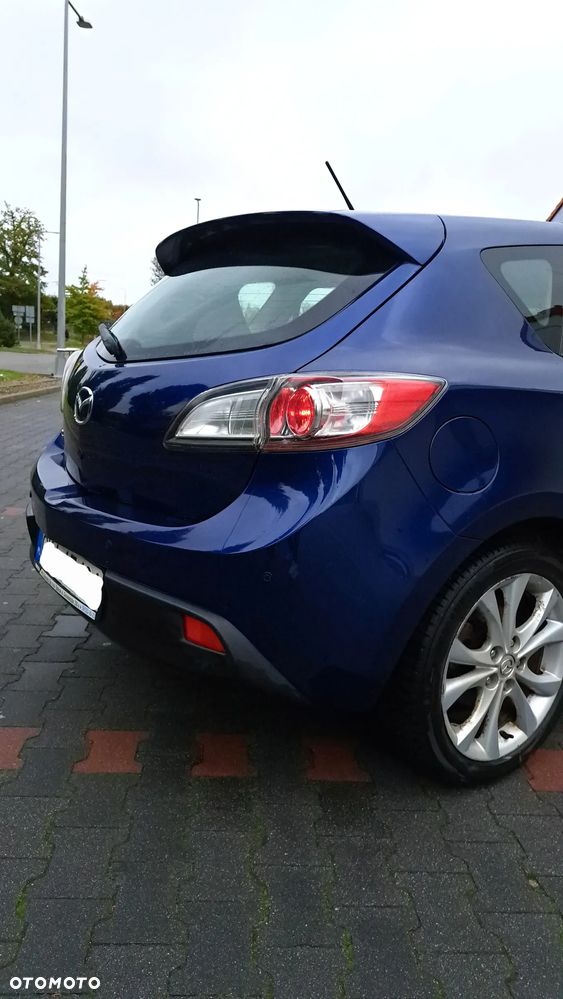 Mazda 3 1.6 Exclusive + - 6