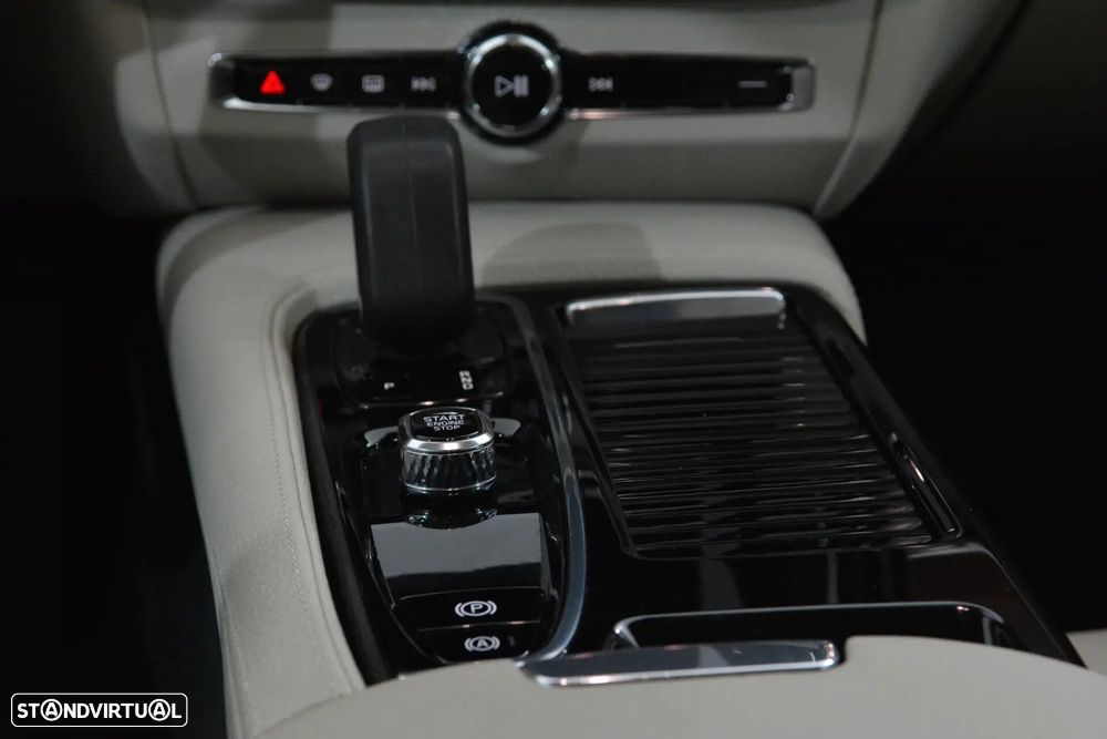 Volvo S90 2.0 T8 PHEV Inscription Expression AWD - 26